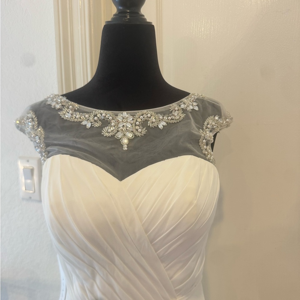 NWT Azazie Sz 4 Kamora Ivory Wedding Dress #AZ411452 - Picture 2 of 12